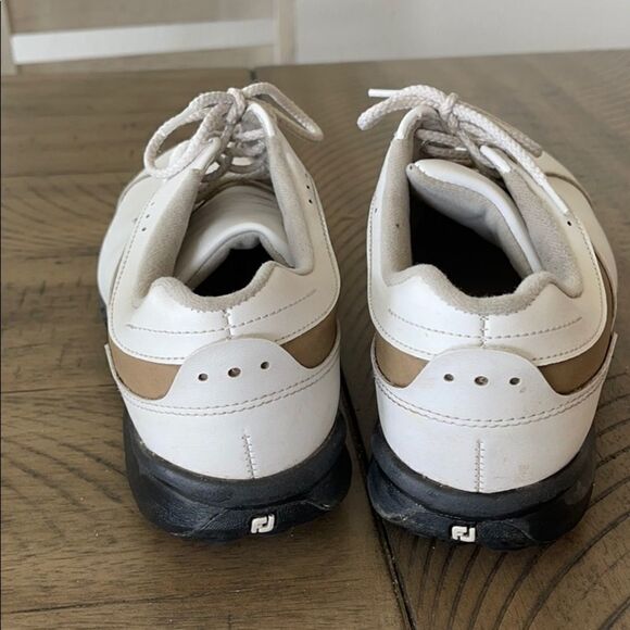 Foot joy Greenjoys Tan and White Golf Shoes-8 - Picture 5 of 7